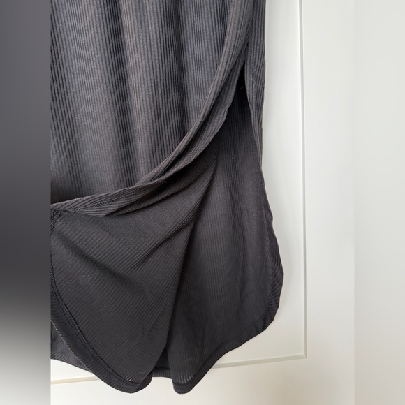 Black Ribbed Skirt - Picture 4 of 6